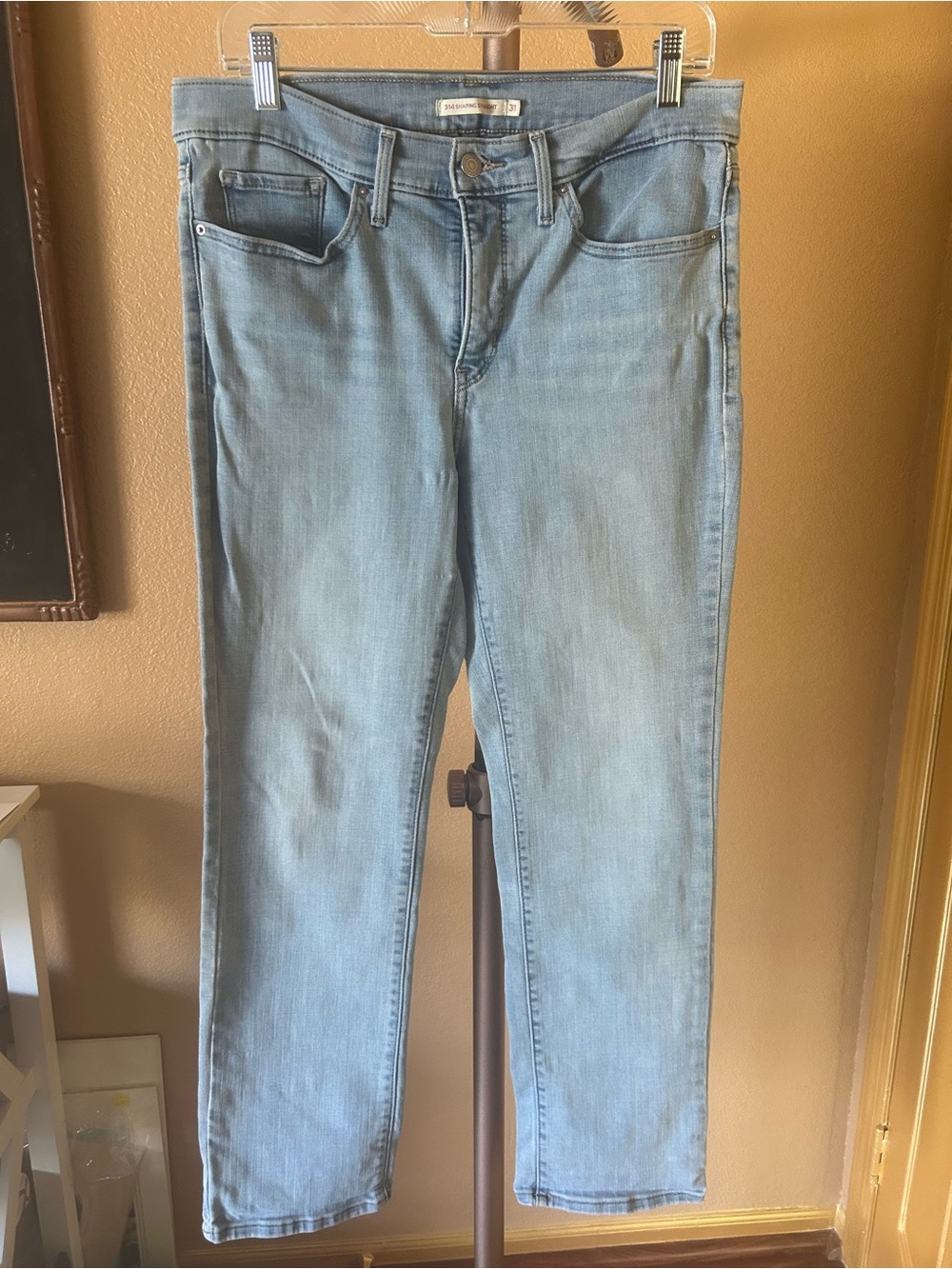 Levi's 314 Shaping Stretch jeans